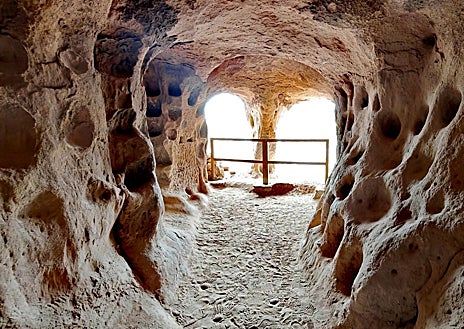 Imagen secundaria 1 - Galerías de las Cuevas de los Cien Pilares
