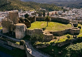 La Sierra Morena de Sevilla, un oasis entre dehesas de encinas y alcornoques