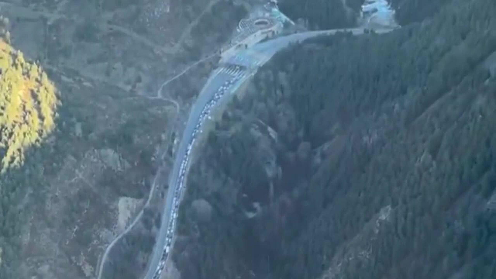 Las vías del Pirineo centran las retenciones en el comienzo de la operación retorno en Cataluña