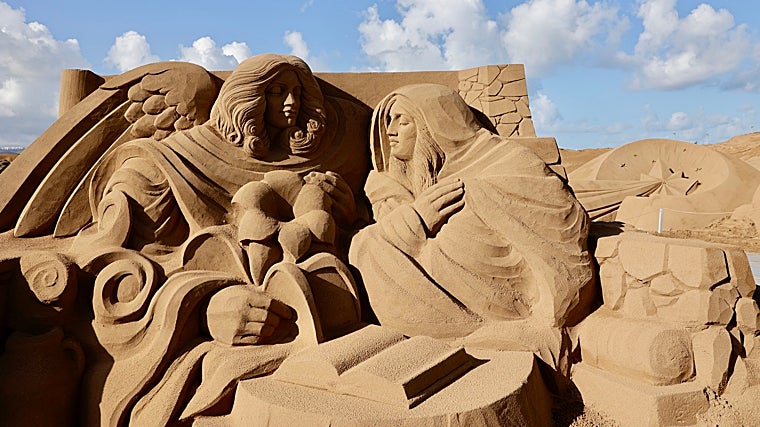 No total você pode ver dez esculturas.