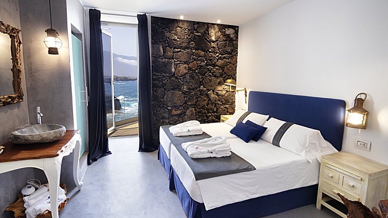 Quatro quartos podem ser com ou sem varanda.