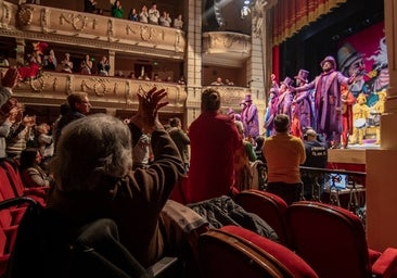 Crónica de la primera semifinal del Carnaval Colombino: «Queridísima Pilar, oiga bien esta canción»