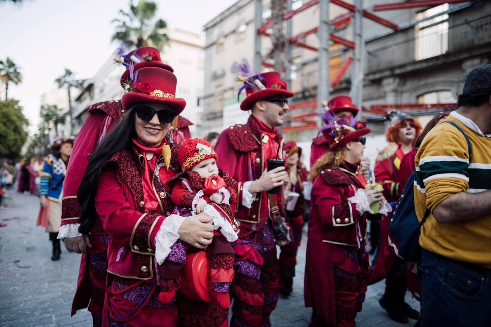 La gran cabalgata del Carnaval Colombino, en imágenes