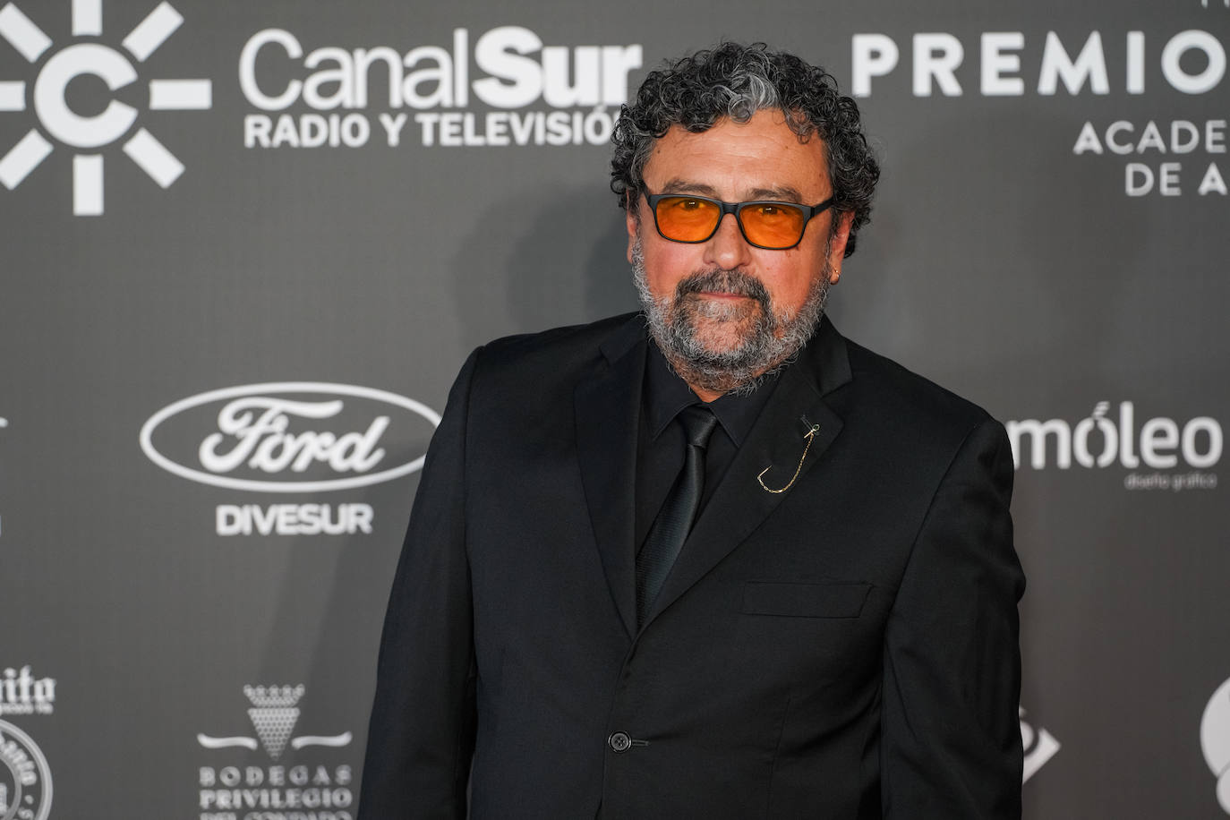 Huelva se viste de cine: las mejores imágenes de la alfombra roja de los III Premios Carmen