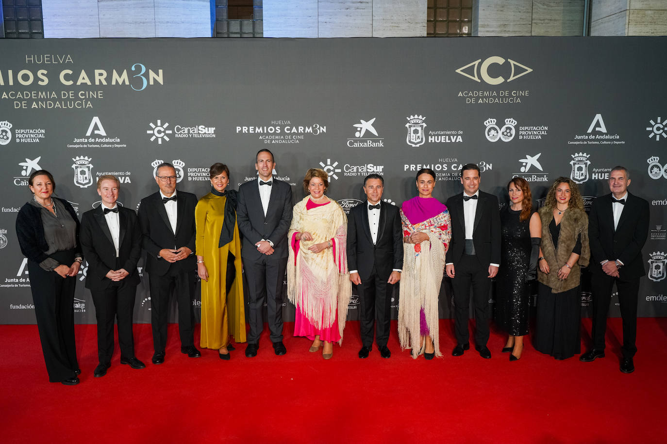 Huelva se viste de cine: las mejores imágenes de la alfombra roja de los III Premios Carmen