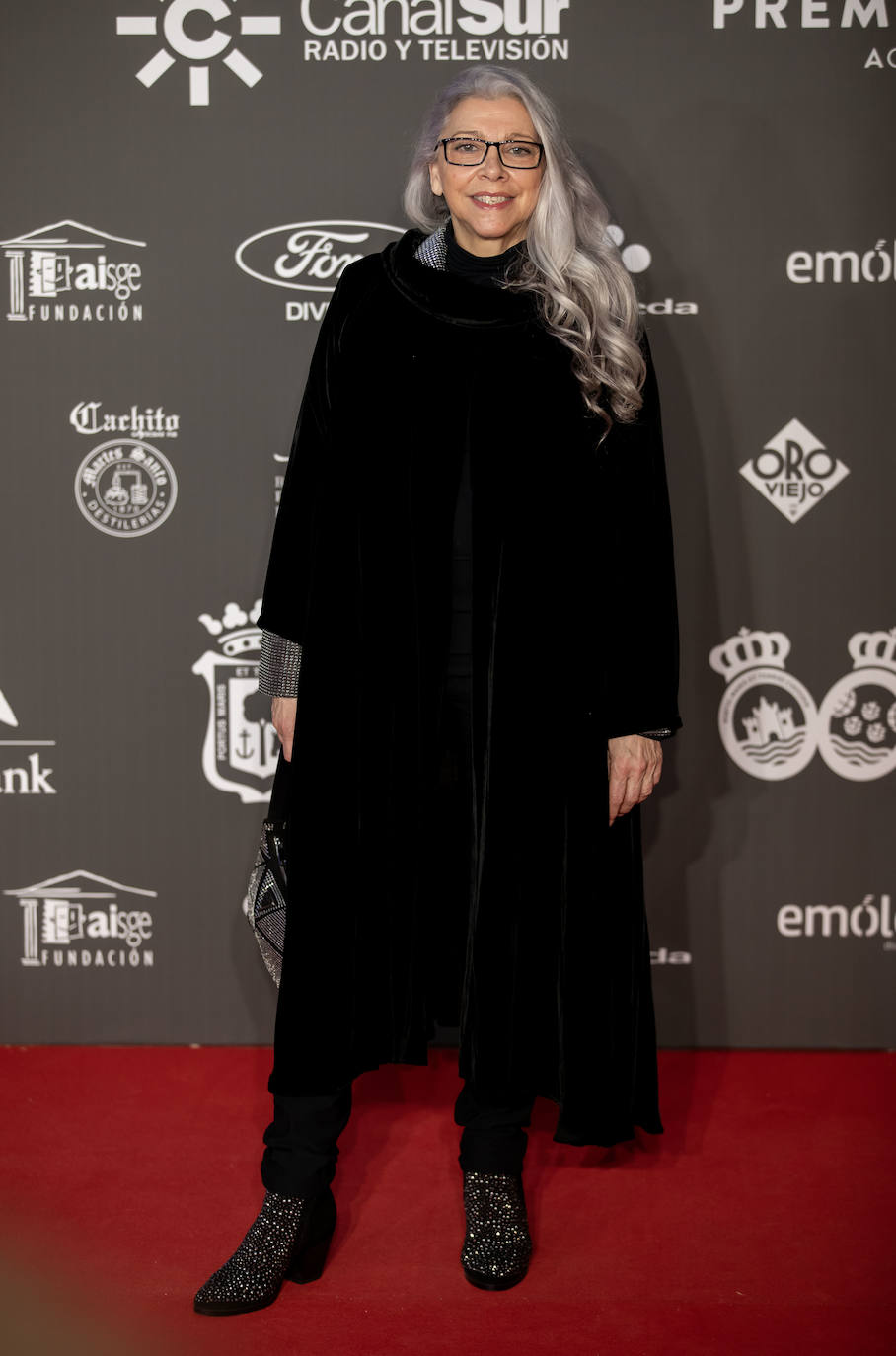 Huelva se viste de cine: las mejores imágenes de la alfombra roja de los III Premios Carmen