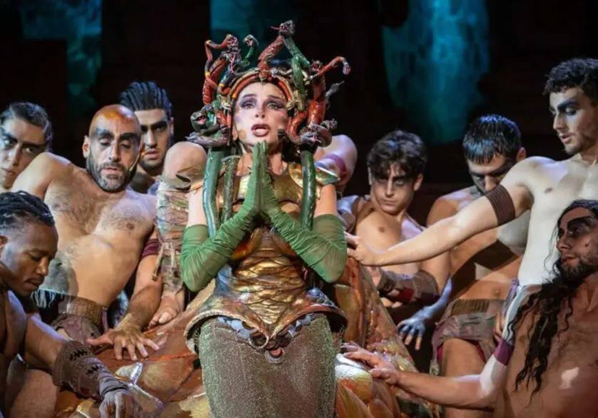Victoria Abril en el papel de Medusa en el Festival de Teatro y Danza de Niebla