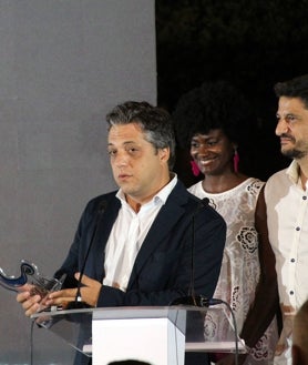 Imagen secundaria 2 - 'Solos en la noche', mejor largo del Festival de Islantilla