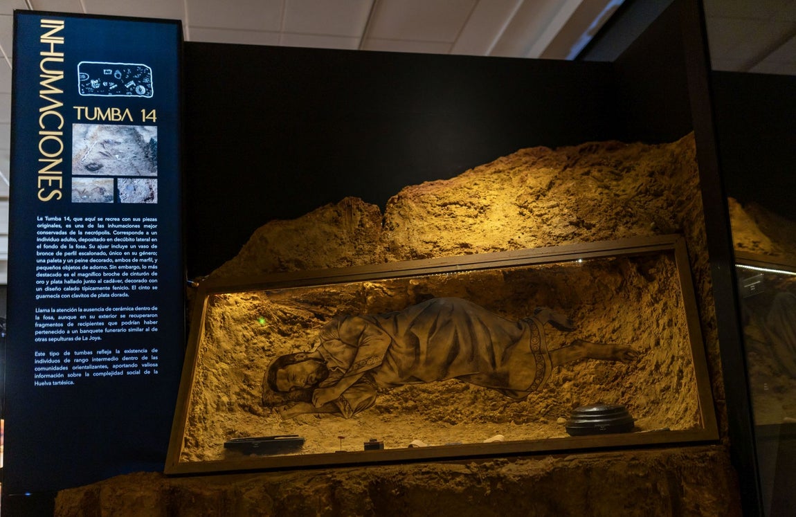 Las imágenes de la inauguración de la exposición ‘La Joya, vida y eternidad en Tarteso’