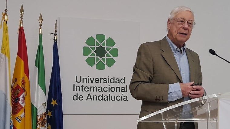 La conferencia inaugural del profesor chileno José Joaquín Brunner