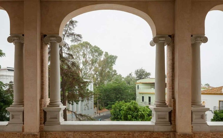 Imagen principal - La rehabilitación del instituto La Rábida competirá en los prestigiosos Premios Arquitectura 2025