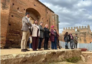 La Junta destaca que ha invertido específicamente más de 80.000 euros en la Puerta del Embarcadero de Niebla