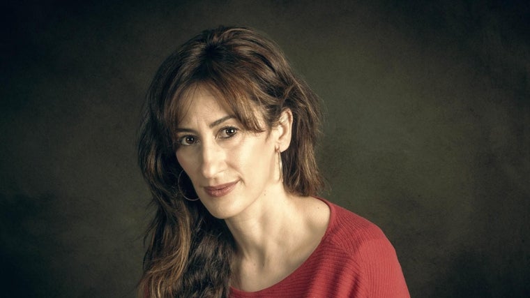 Amada Santos