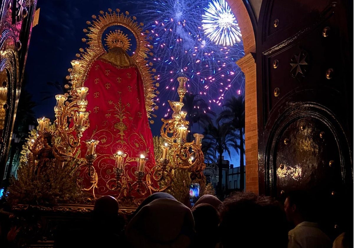 Salida de la Virgen del Valle de La Palma del Condado