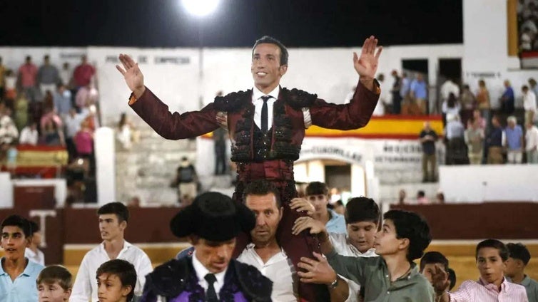 David de Miranda, con cuatro orejas, sigue soñando el toreo