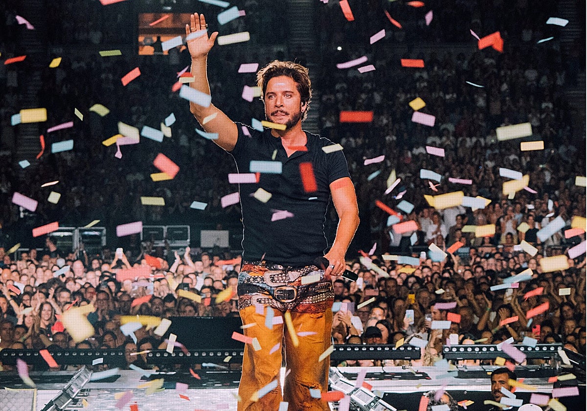 Manuel Carrasco, durante el último concierto de su gira 'Tour Salvaje', en Barcelona
