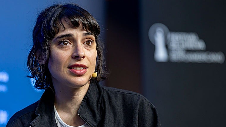 Lucía Garibaldi, directora de &#039;Un futuro brillante&#039;: «Me pregunté cómo sería la vida si yo fuese la última mujer joven en la Tierra»