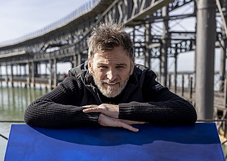 Imagen secundaria 1 - Fernando Tejero, Premio Ciudad de Huelva: «Sé que la primera frase de mi obituario ya está escrita»