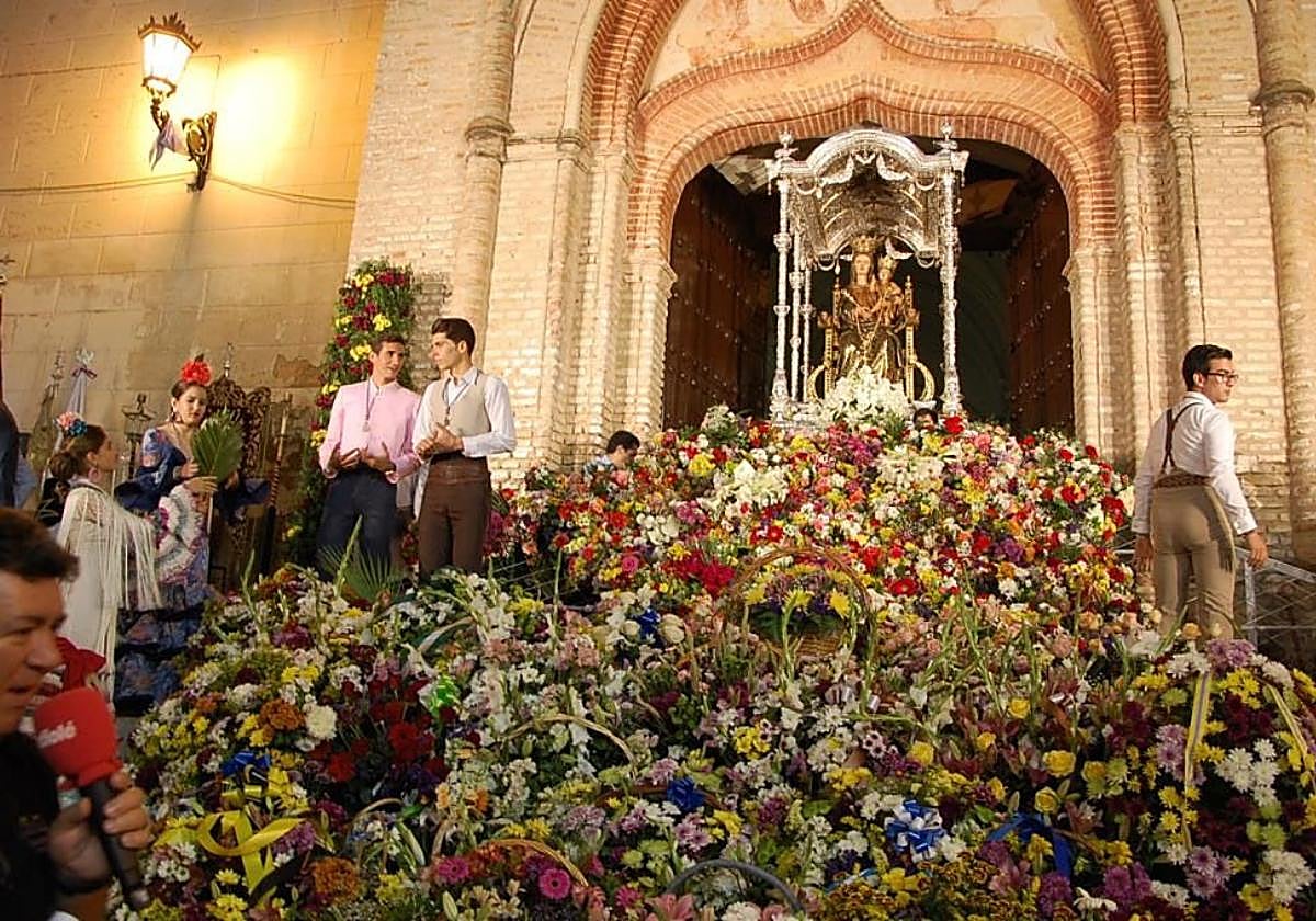 La Romería de la Bella se celebra cada año el segundo fin de semana del mes de mayo