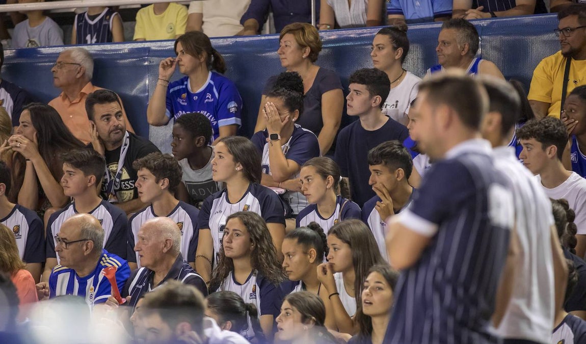 Los instantes de un duelo que ya es historia del baloncesto onubense