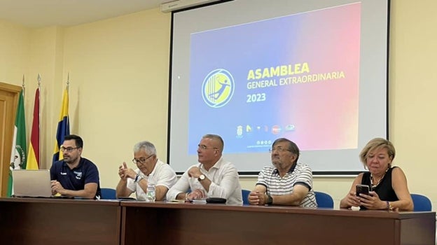 La junta directiva saliente