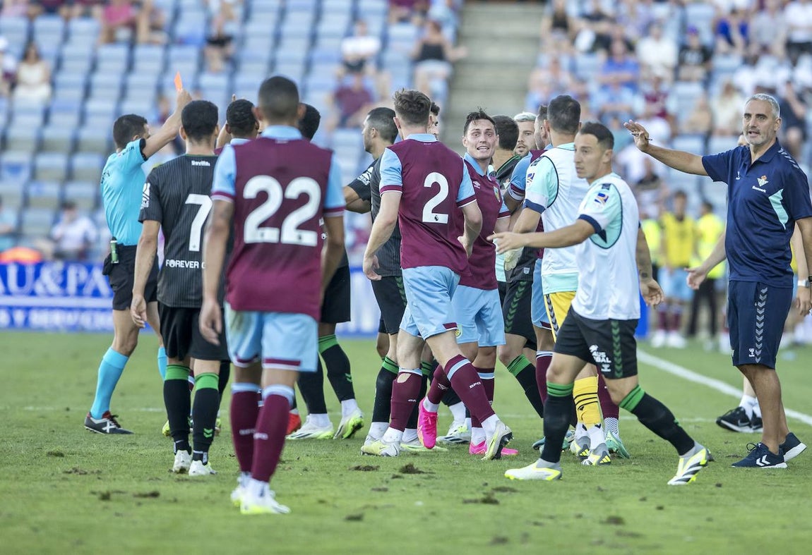 ¿Estuviste en el Betis-Burnley del Nuevo Colombino?
