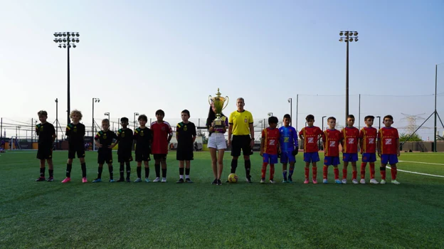 El Fursan Hispania FC de Michel Salgado gana la Gañafote Cup en Dubai
