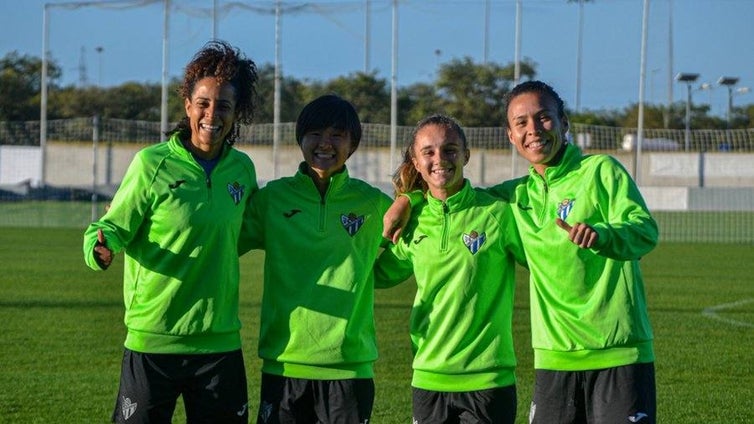 El Sporting Huelva quiere al menos sonreír en la Copa de la Reina