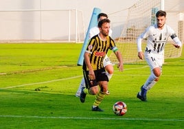 Juan Manuel Pavón: «Con lo poco que hizo el Estepona nos metió tres goles»
