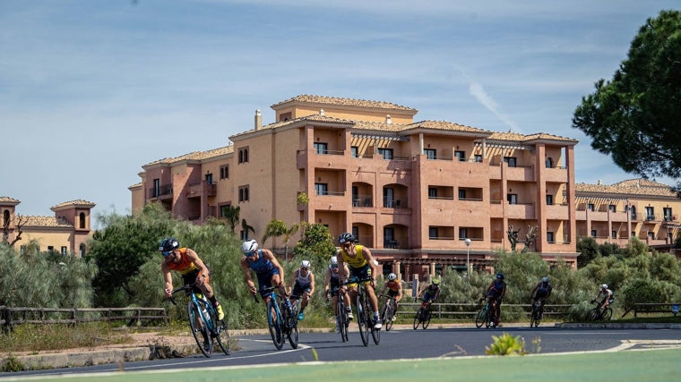 Campeonato de Andalucía de Duatlón en Punta Umbría: Oro para Sandra Schenkel y medalla de cariño para Emilio Martín