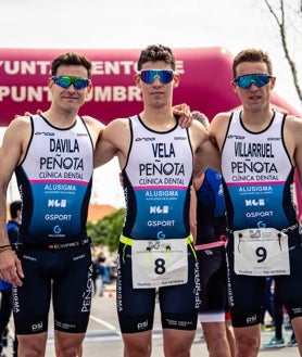 Imagen secundaria 2 - Campeonato de Andalucía de Duatlón en Punta Umbría: Oro para Sandra Schenkel y medalla de cariño para Emilio Martín