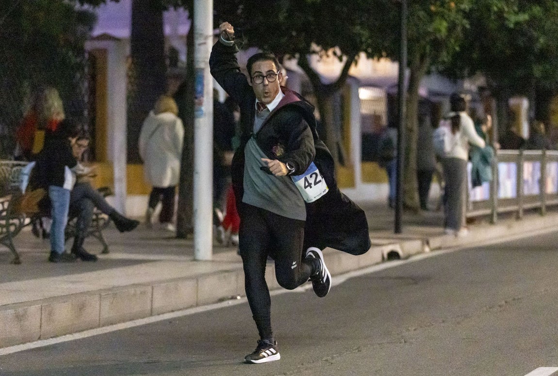 La San Silvestre de Huelva 2024 y todos sus disfraces, en imágenes