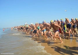 Abiertas las inscripciones para la XXII Travesía a Nado Solidaria de Punta Umbría