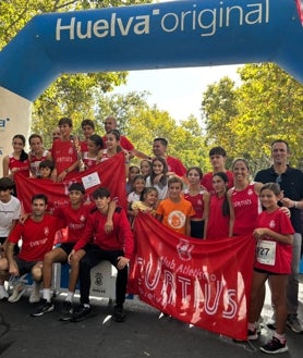 Imagen secundaria 2 - Vuelta a Huelva 2025: Adrián Andivia y Celia Gallardo se alzan con la victoria
