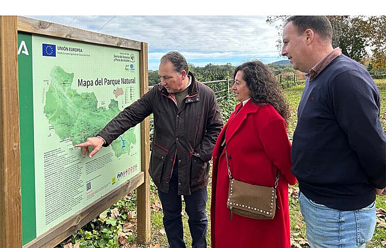 Visita a Cortegana para anunciar la etapa onubense de la ronda ciclista