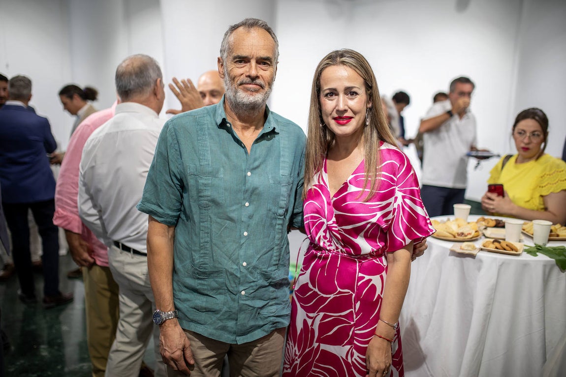 Carlos Ortiz y Bella Verano