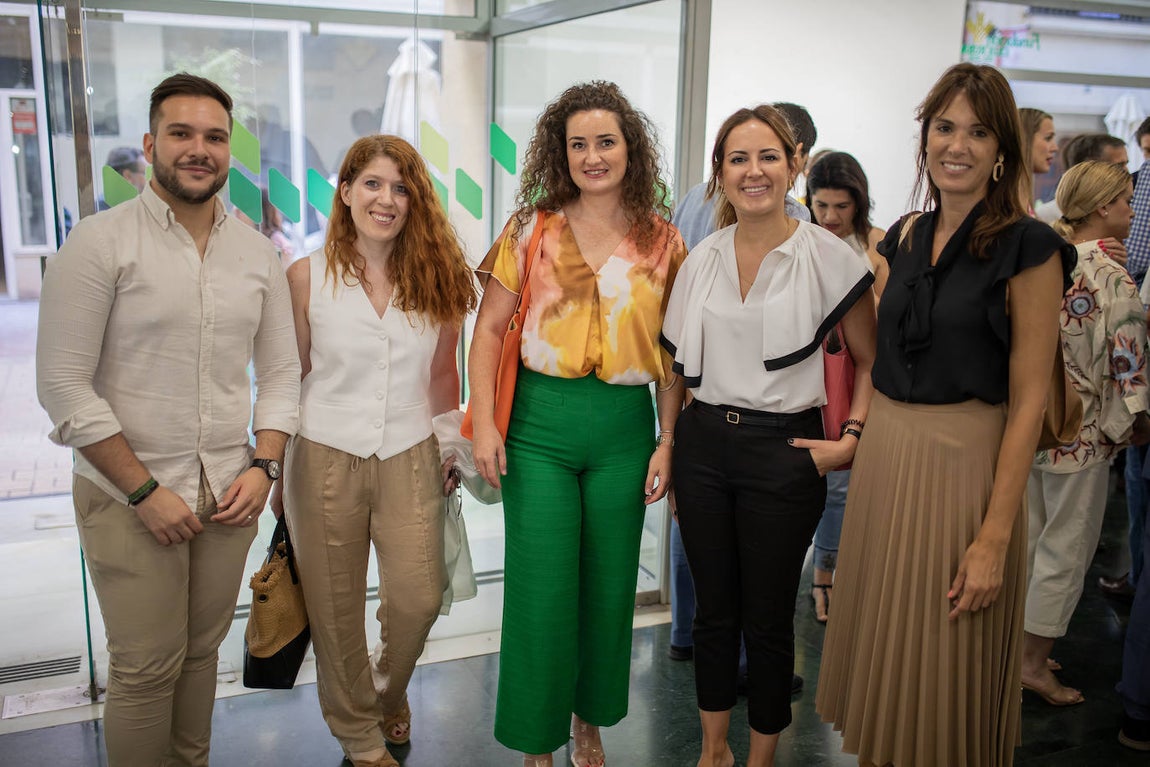 José Ángel Arroyo, Consuelo Molins, Marta Rosa, Alejandra Borrell y Zoila Borrego