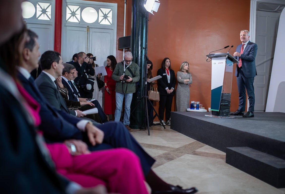 La presentación de la planta de metanol verde en Huelva, en imágenes