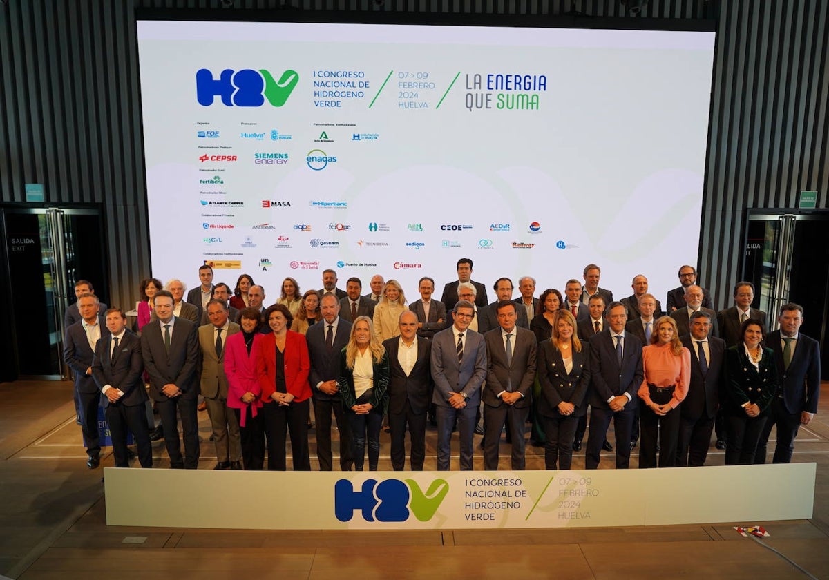 La presentación del I Congreso Nacional de Hidrógeno Verde en Huelva