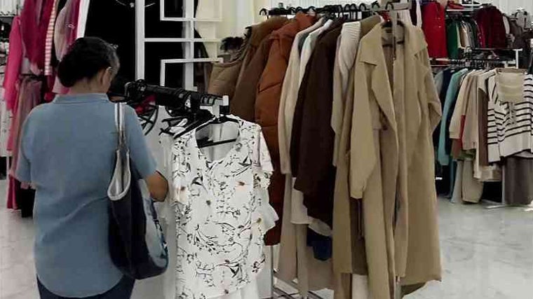 El sector servicios sigue siendo el que mayor número de empresas registra