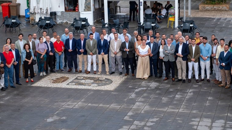 La Diputación de Huelva firma convenios del PFEA con ayuntamientos de la provincia por valor de casi 2 millones de euros