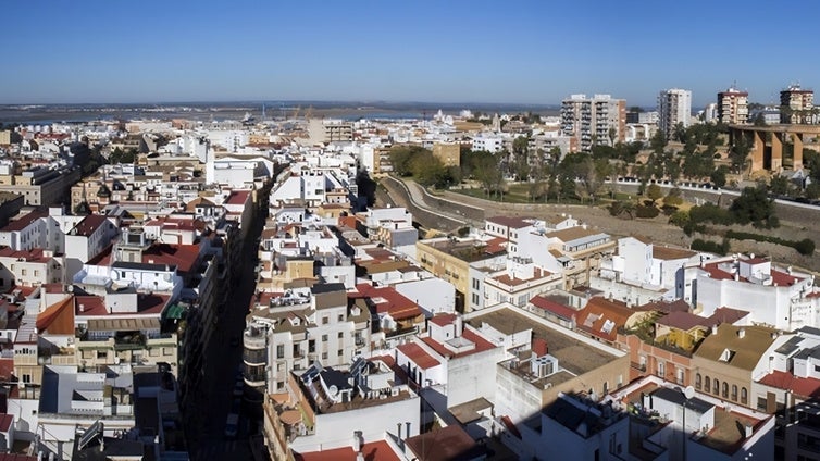 Huelva es el 'chollo' de Andalucía: esto es lo que cuesta alquilar una habitación en la capital onubense