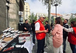 La Junta tilda de «peregrino» el argumento del Ayuntamiento de Barcelona para vetar el reparto de las fresas de Huelva