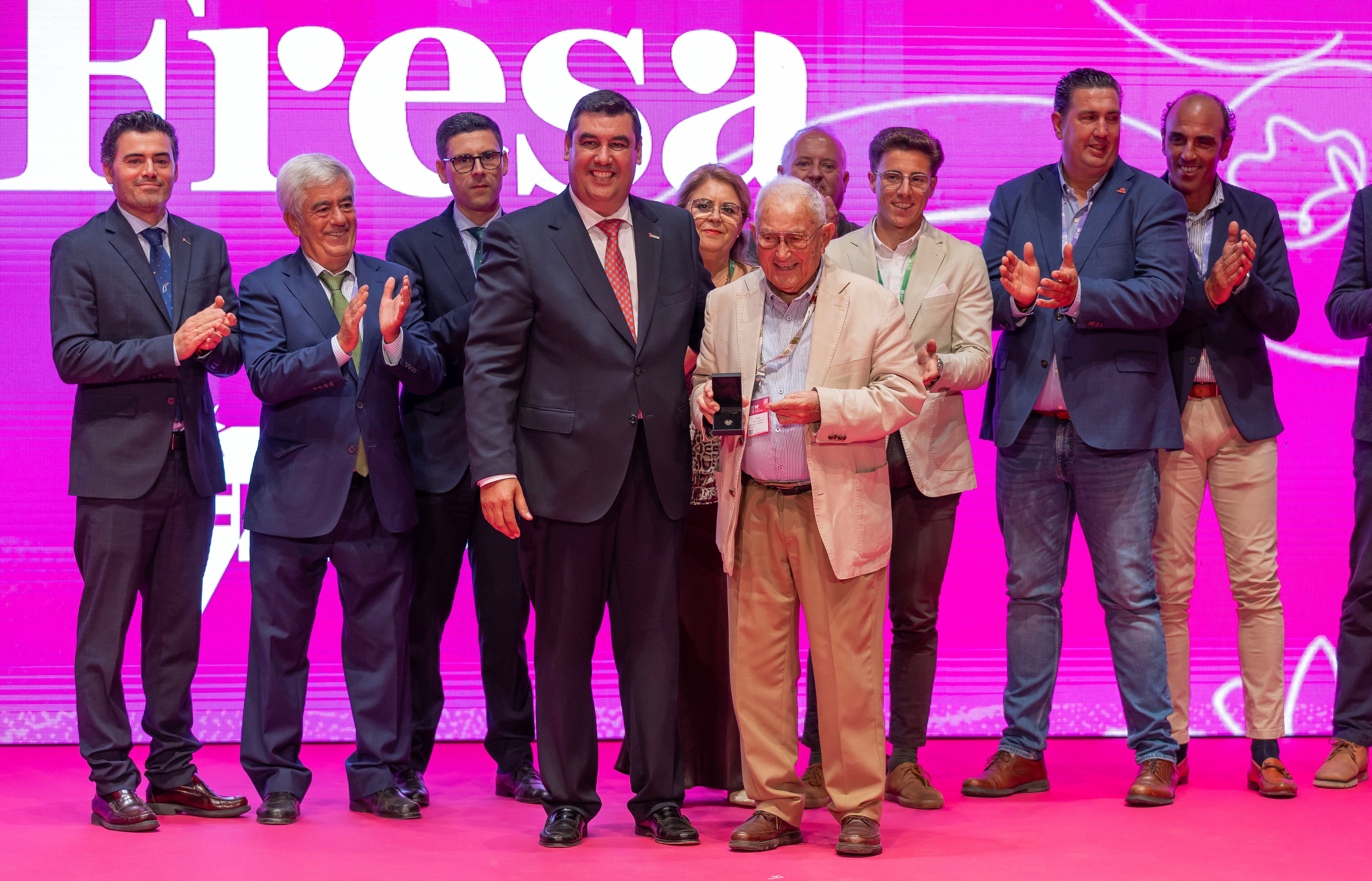 El arranque del X Congreso Internacional de Frutos Rojos de Huelva, en imágenes