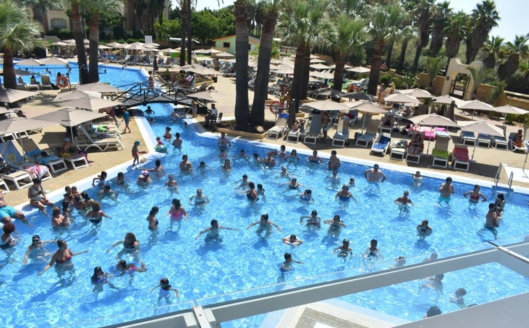 Imagen principal - Un hotel con alma portuguesa, vinos propios y una impresionante ubicación en la costa de Huelva