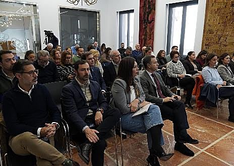 Imagen secundaria 1 - Huelva bate su récord de visitantes con 1,67 millones de turistas en el verano de 2025