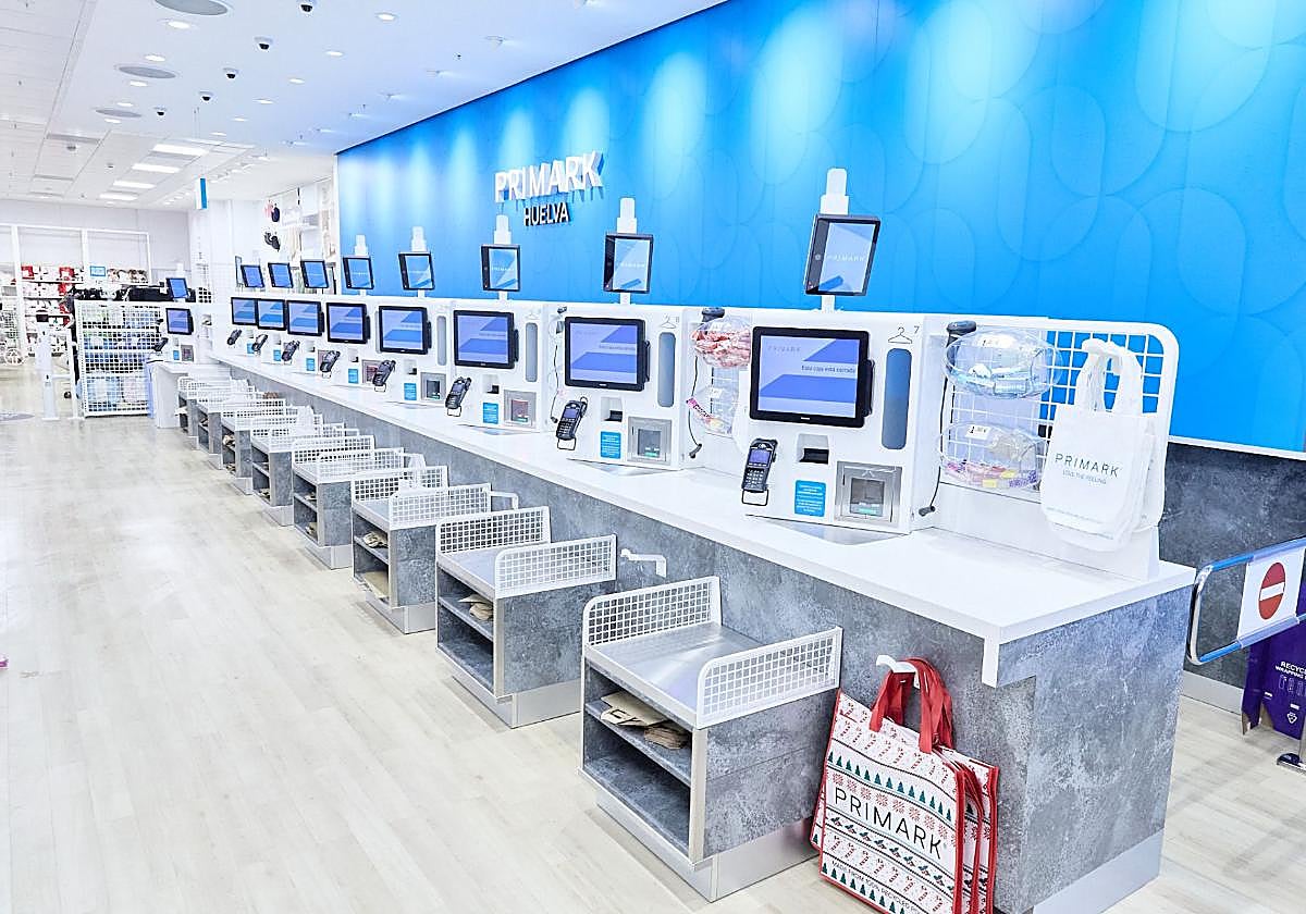 Una de las novedades más destacadas en Primark es la introducción de nueve cajas de autopago