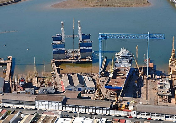 Instalaciones de los astilleros de Huelva