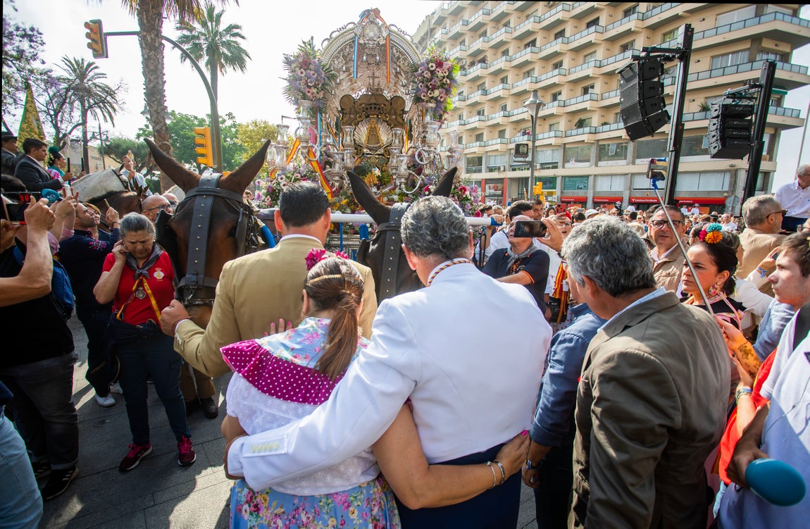 Galería de imágenes: Emigrantes va ya al encuentro de la Virgen del Rocío