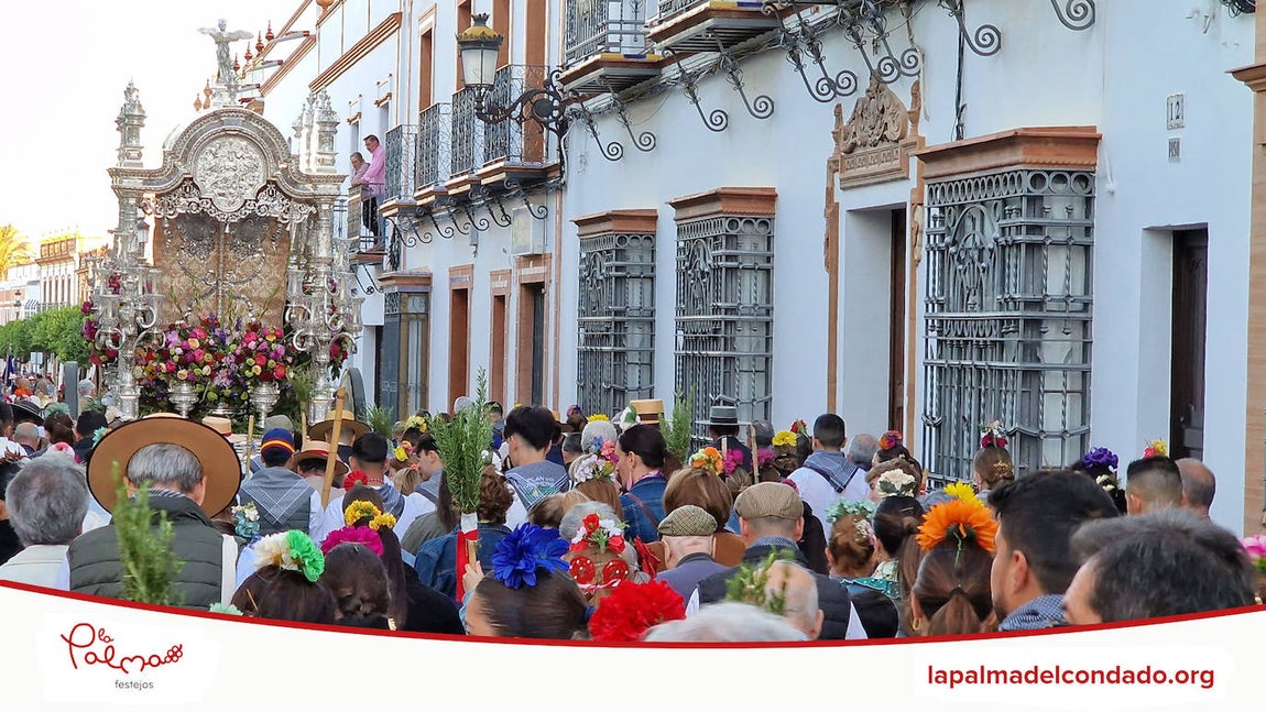 La salida de la hermandad del Rocío de La Palma, en imágenes